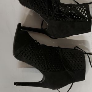 Wild Diva size 8 Stiletto's